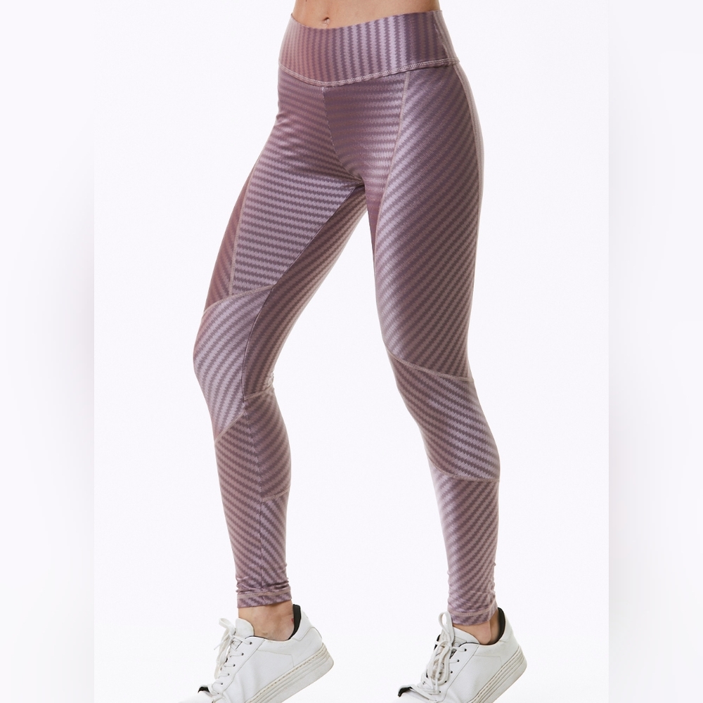 Women's Lilac Silk-Feel Leggings Fashion